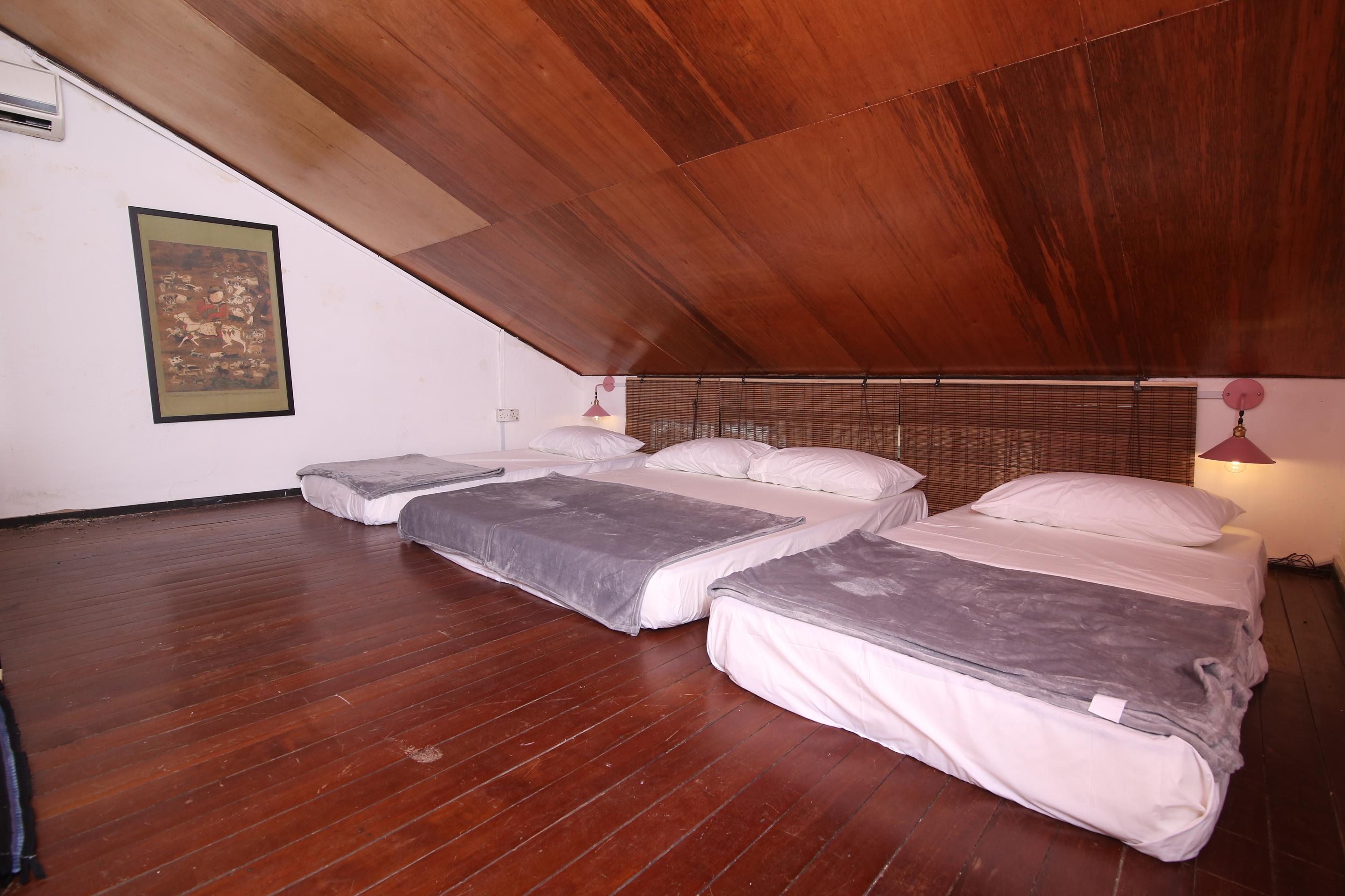 Spot On 90141 Threehouse Bed & Breakfast Kuching Exterior photo